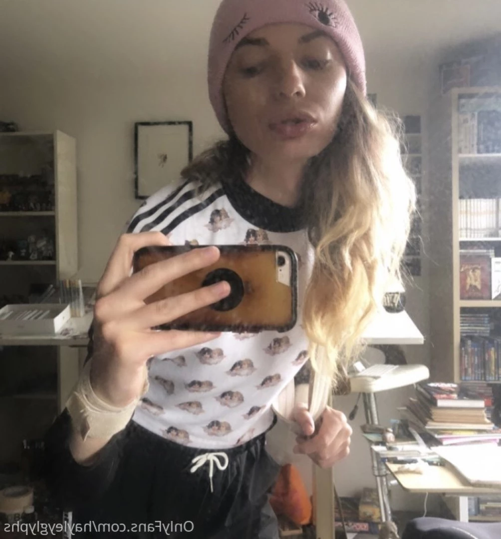 hayley [ chippiechipsbimbo ] Onlyfans leaked photo 12824040 on Hotleaks.tv