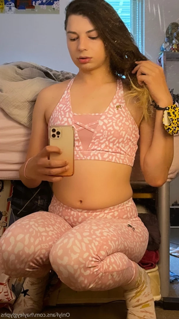 hayley [ chippiechipsbimbo ] Onlyfans leaked photo 12921744 on Hotleaks.tv