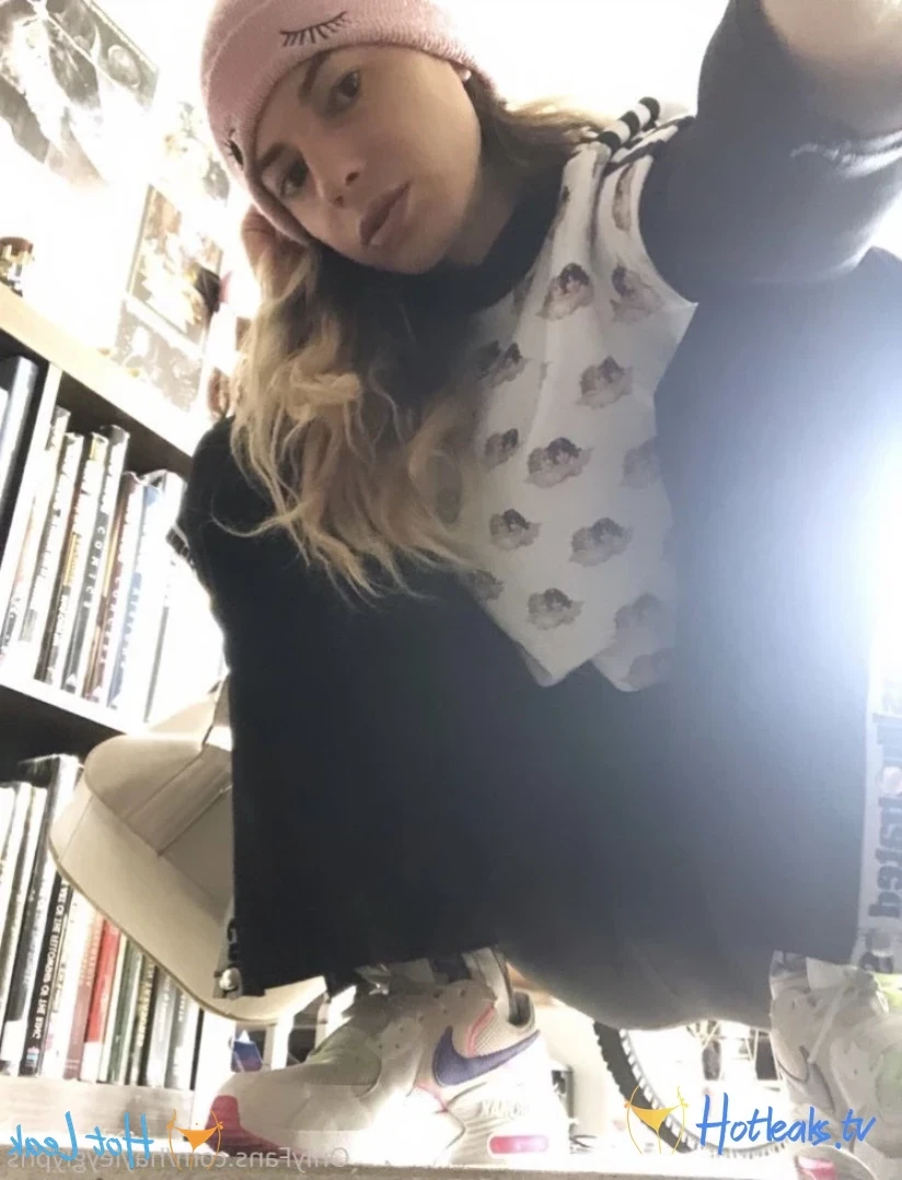 hayley [ chippiechipsbimbo ] Onlyfans leaked photo 13079186 on Hotleaks.tv
