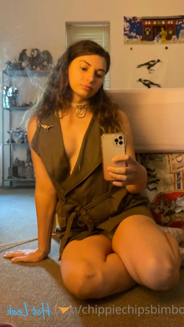 hayley [ chippiechipsbimbo ] Onlyfans leaked photo 13155869 on Hotleaks.tv