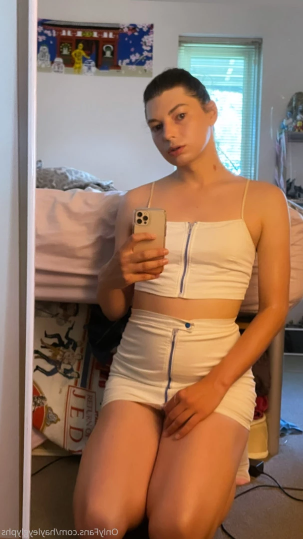 hayley [ chippiechipsbimbo ] Onlyfans leaked photo 13771835 on Hotleaks.tv