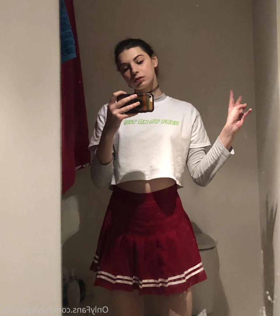 hayley [ chippiechipsbimbo ] Onlyfans leaked photo 13995089 on Hotleaks.tv