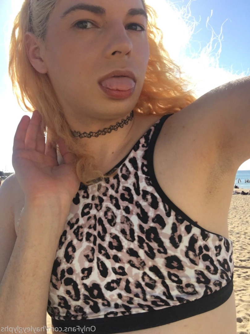 hayley [ chippiechipsbimbo ] Onlyfans leaked photo 14031211 on Hotleaks.tv