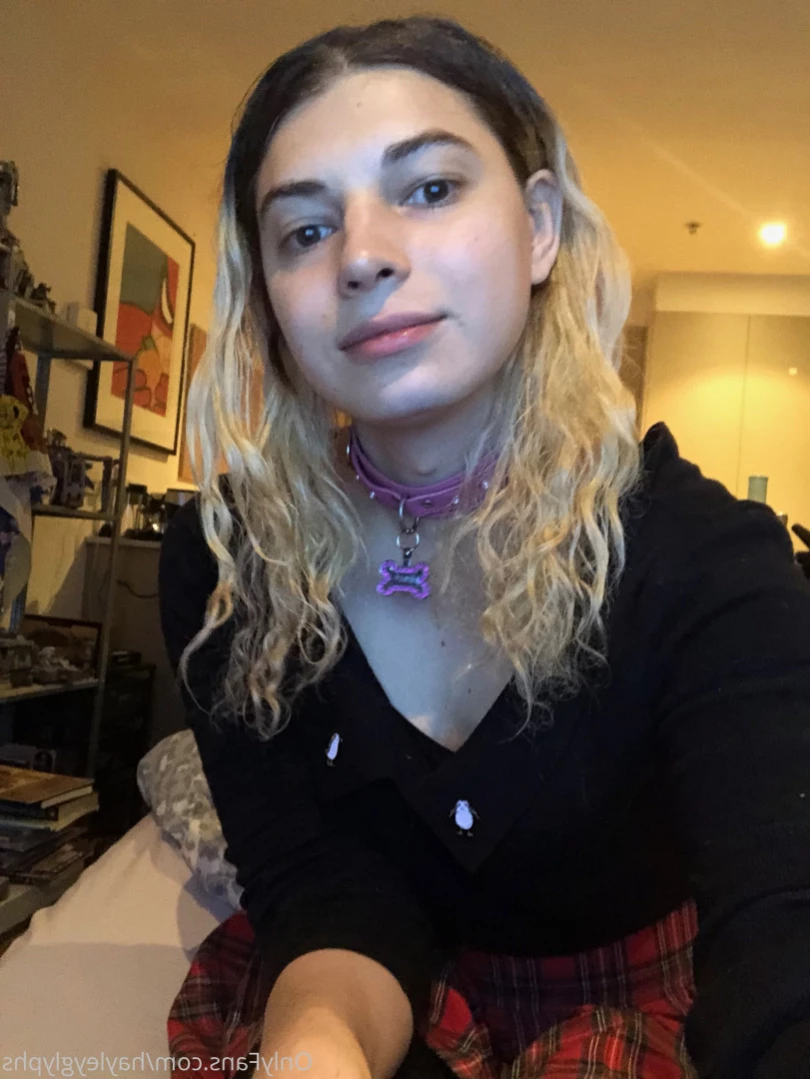 hayley [ chippiechipsbimbo ] Onlyfans leaked photo 14032243 on Hotleaks.tv