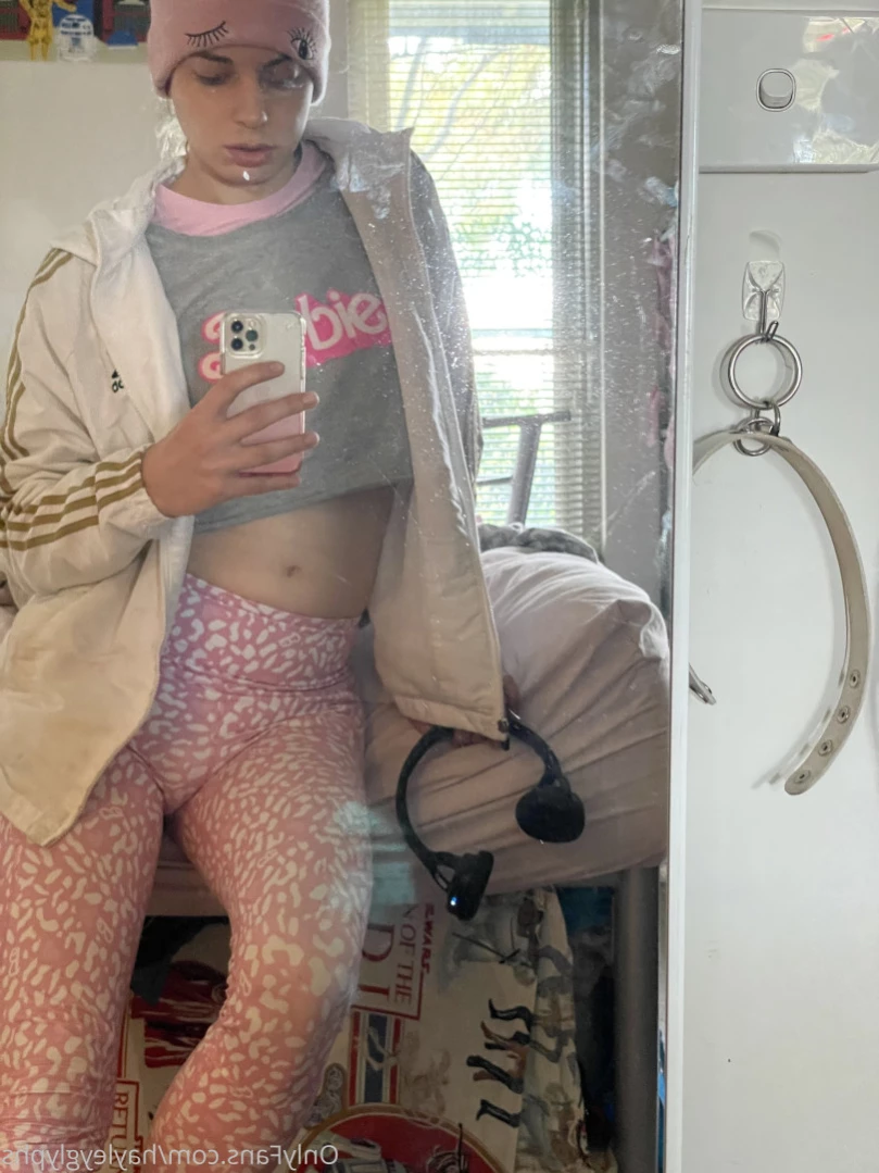 hayley [ chippiechipsbimbo ] Onlyfans leaked photo 14209373 on Hotleaks.tv
