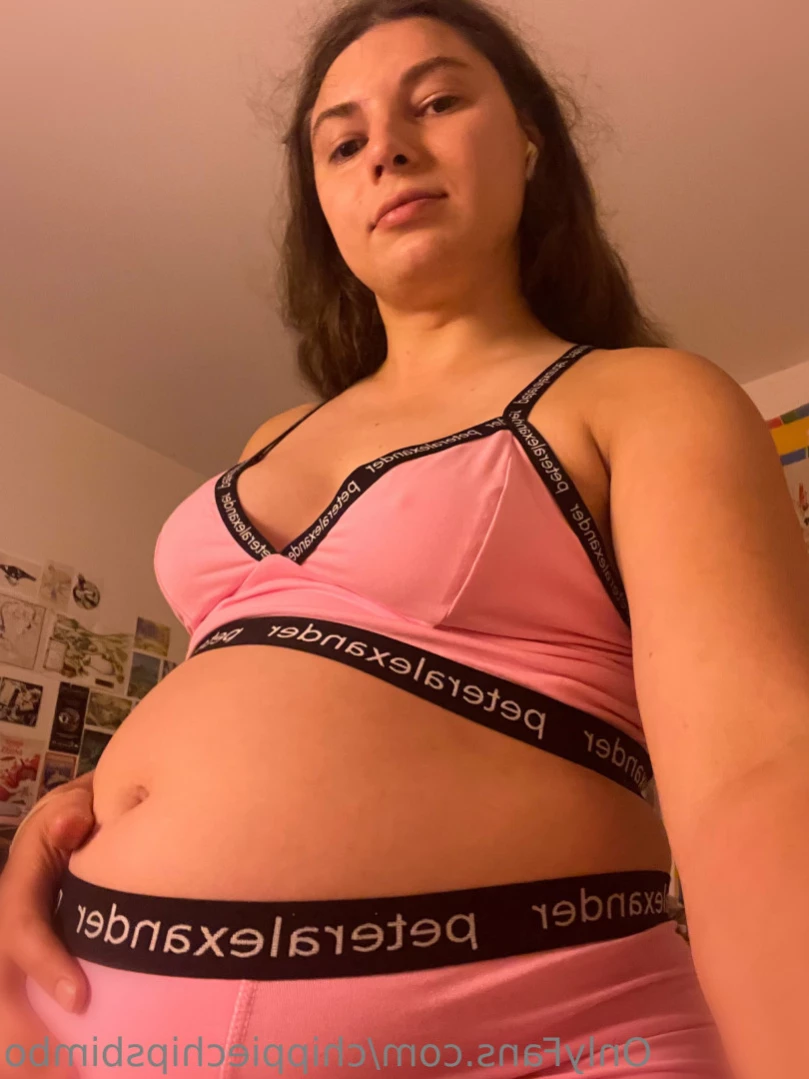 hayley [ chippiechipsbimbo ] Onlyfans leaked photo 14418502 on Hotleaks.tv