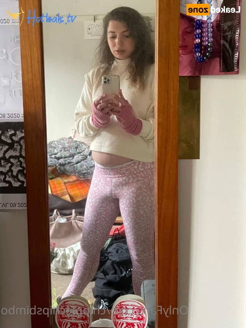 hayley [ chippiechipsbimbo ] Onlyfans leaked photo 14688435 on Hotleaks.tv
