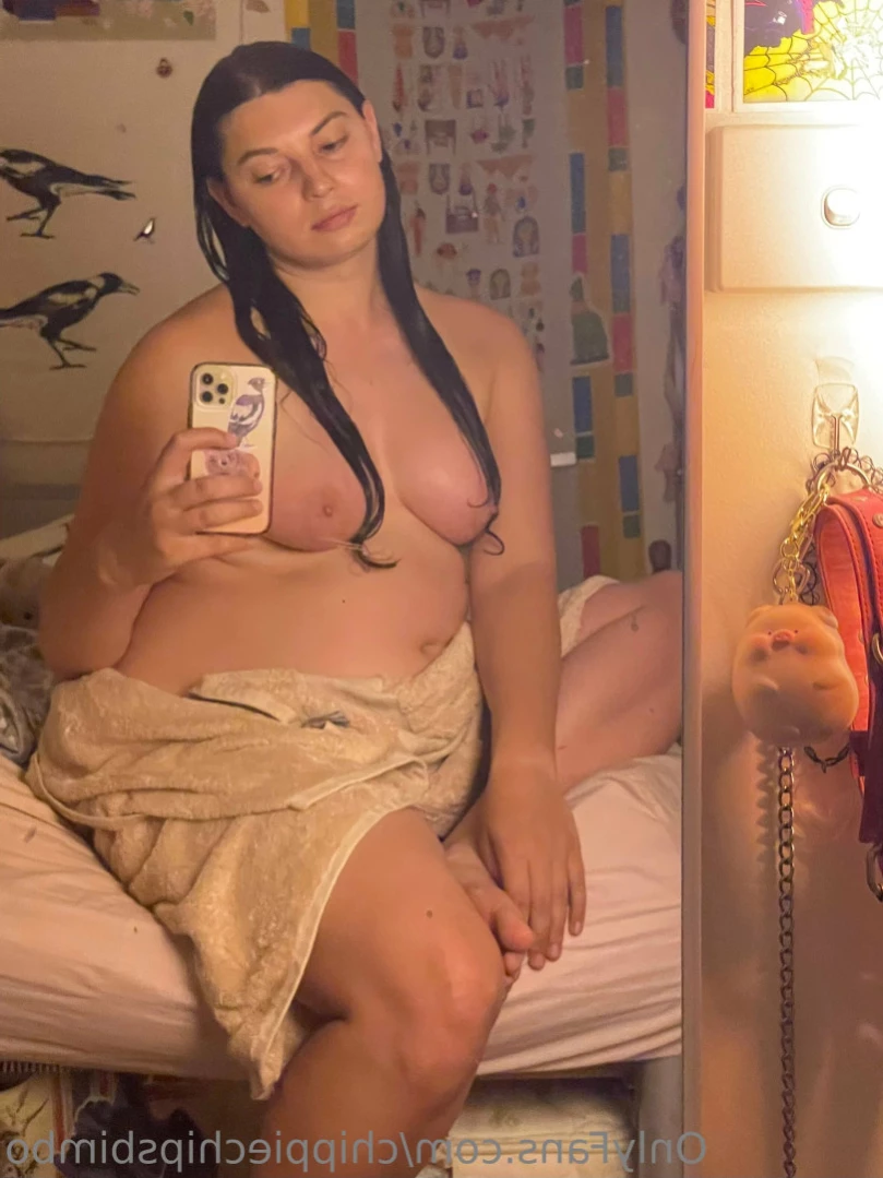 hayley [ chippiechipsbimbo ] Onlyfans leaked photo 14693581 on Hotleaks.tv