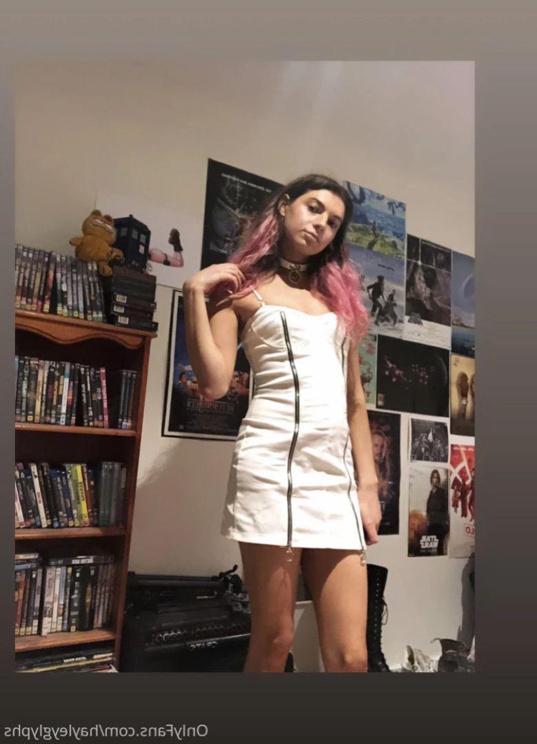 hayley [ chippiechipsbimbo ] Onlyfans leaked photo 15492252 on Hotleaks.tv