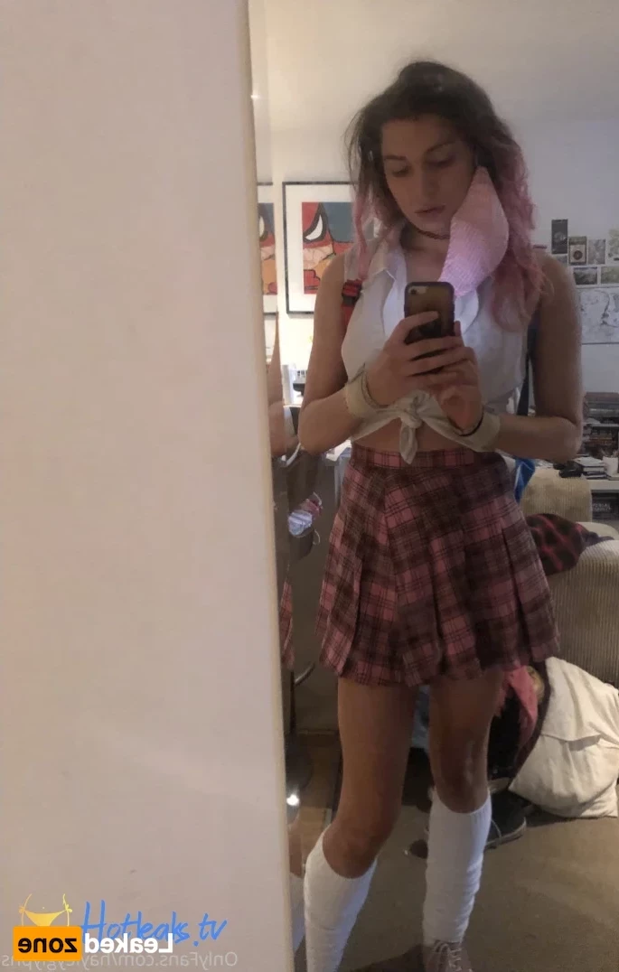 hayley [ chippiechipsbimbo ] Onlyfans leaked photo 15732380 on Hotleaks.tv