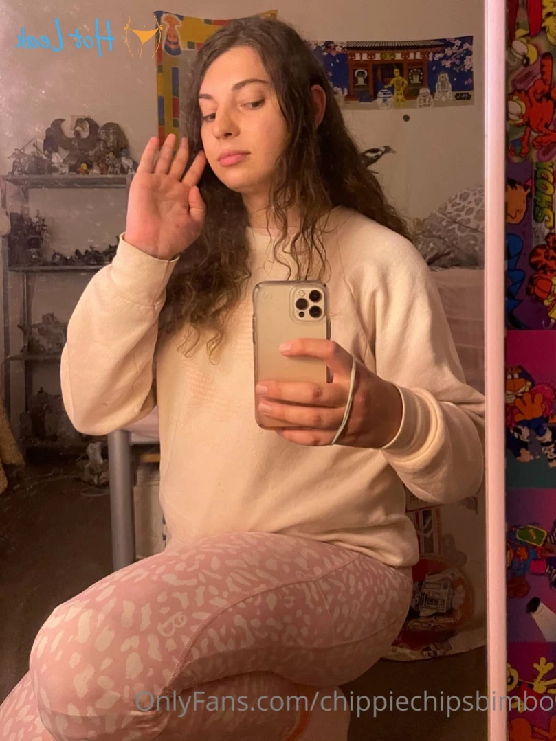 hayley [ chippiechipsbimbo ] Onlyfans leaked photo 15759284 on Hotleaks.tv
