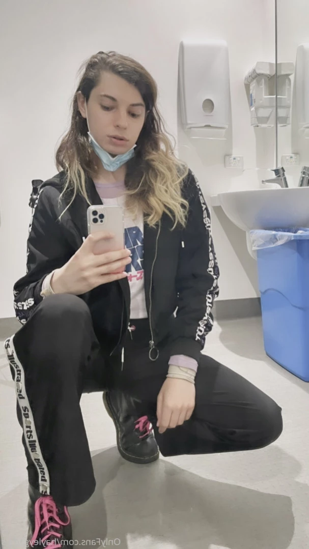 hayley [ chippiechipsbimbo ] Onlyfans leaked photo 16111124 on Hotleaks.tv