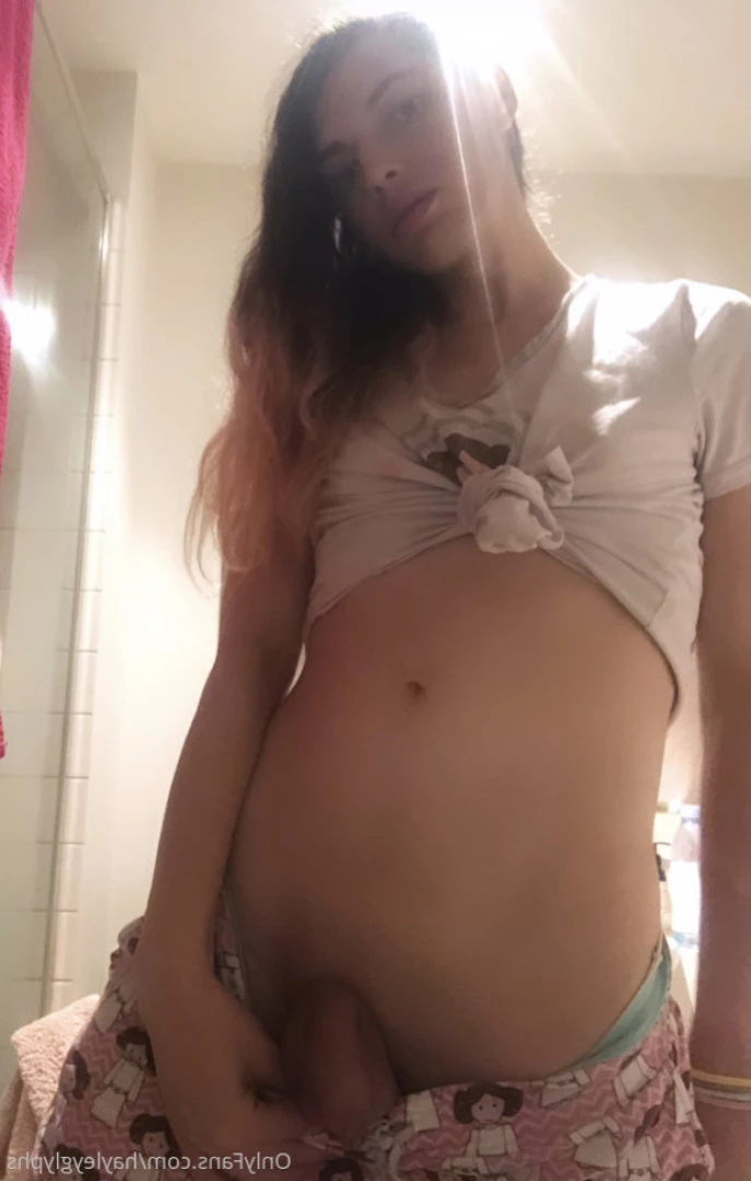 hayley [ chippiechipsbimbo ] Onlyfans leaked photo 16259760 on Hotleaks.tv