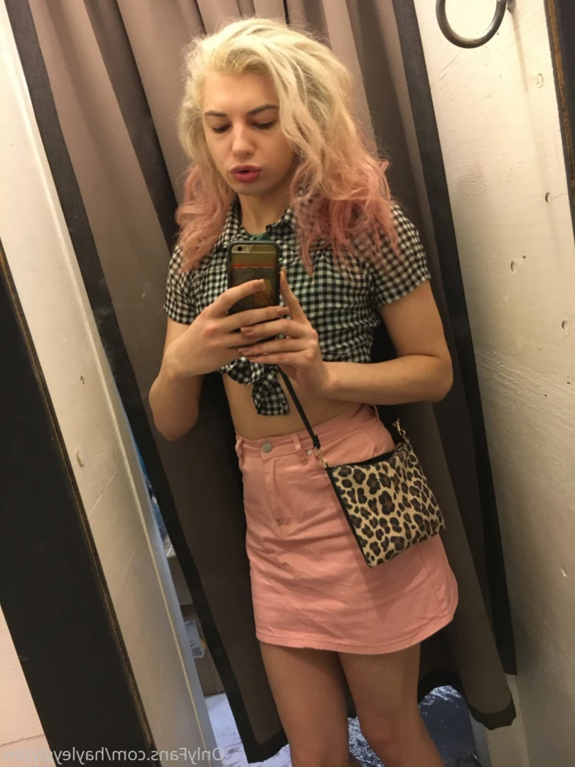 hayley [ chippiechipsbimbo ] Onlyfans leaked photo 16260245 on Hotleaks.tv