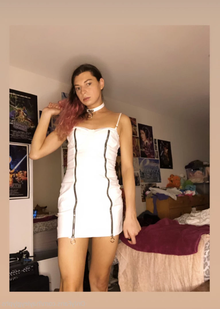 hayley [ chippiechipsbimbo ] Onlyfans leaked photo 16262545 on Hotleaks.tv
