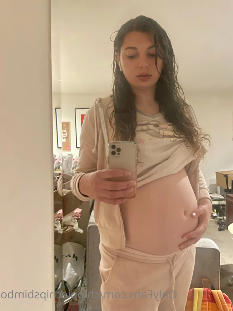hayley [ chippiechipsbimbo ] Onlyfans leaked photo 16262582 on Hotleaks.tv