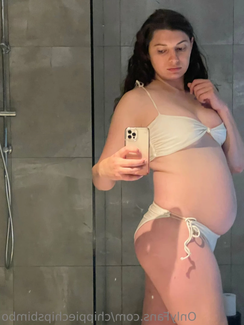 hayley [ chippiechipsbimbo ] Onlyfans leaked photo 16262825 on Hotleaks.tv