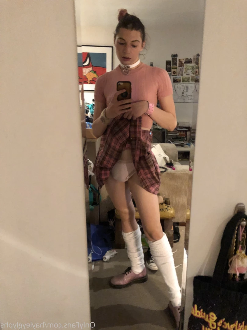 hayley [ chippiechipsbimbo ] Onlyfans leaked photo 16264866 on Hotleaks.tv