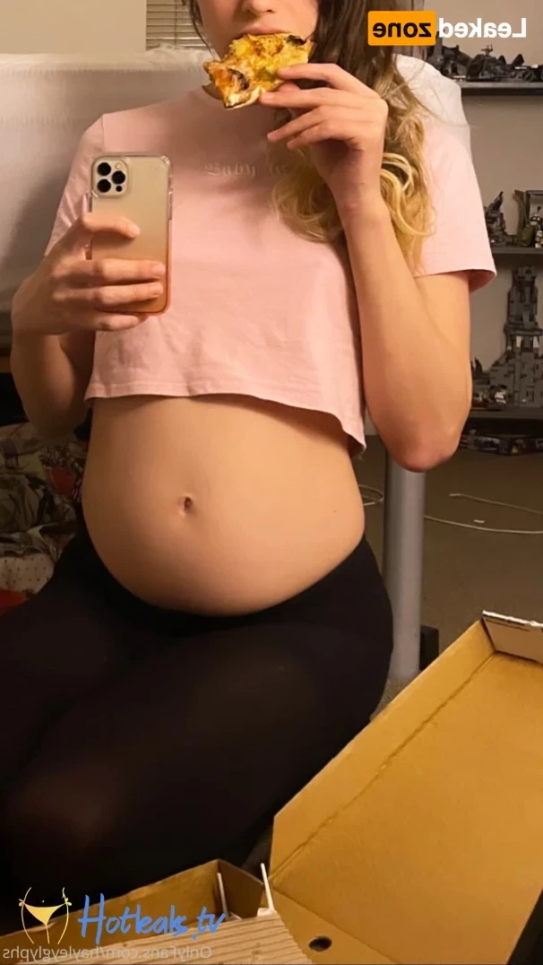 hayley [ chippiechipsbimbo ] Onlyfans leaked photo 16264940 on Hotleaks.tv