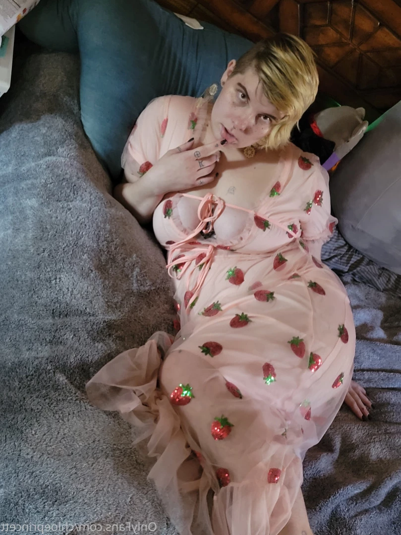 🍑🌻 [ chloeprincett ] Onlyfans leaked photo 12102858 on Hotleaks.tv
