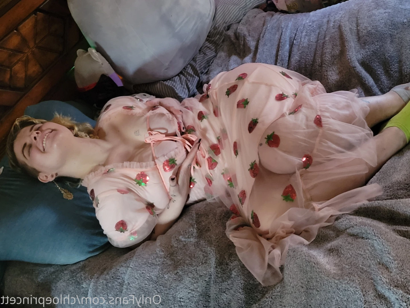 🍑🌻 [ chloeprincett ] Onlyfans leaked photo 15233390 on Hotleaks.tv