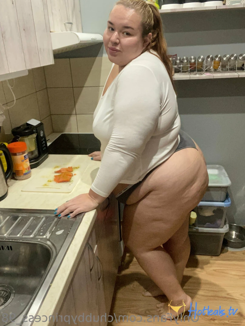 Kristína [ chubbyprincess_98 ] Onlyfans leaked photo 13669471 on Hotleaks.tv