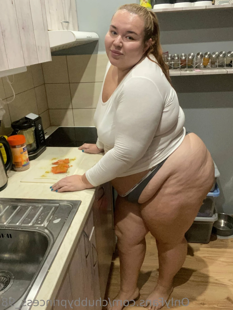 Kristína [ chubbyprincess_98 ] Onlyfans leaked photo 14417984 on Hotleaks.tv