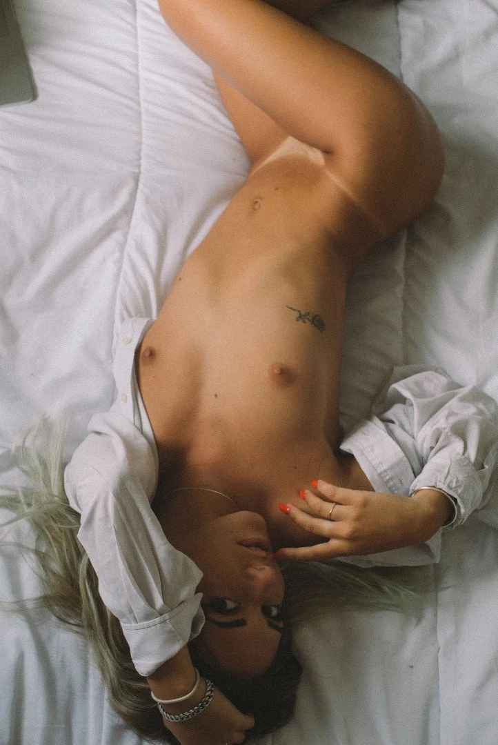 Nacre Victoire [ nacrevictoire ] Onlyfans leaked photo 864544 on Hotleaks.tv