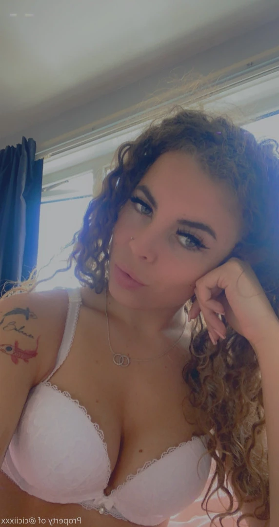 Cloe 👸🏼 🦶🏽 [ cloegrey ] Onlyfans leaked photo 12055351 on Hotleaks.tv