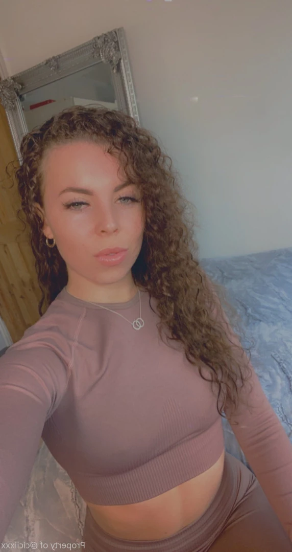 Cloe 👸🏼 🦶🏽 [ cloegrey ] Onlyfans leaked photo 12055723 on Hotleaks.tv