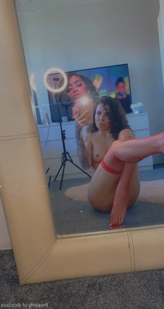 Cloe 👸🏼 🦶🏽 [ cloegrey ] Onlyfans leaked photo 12057685 on Hotleaks.tv