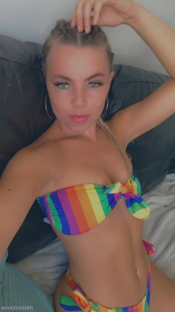 Cloe 👸🏼 🦶🏽 [ cloegrey ] Onlyfans leaked photo 12059147 on Hotleaks.tv