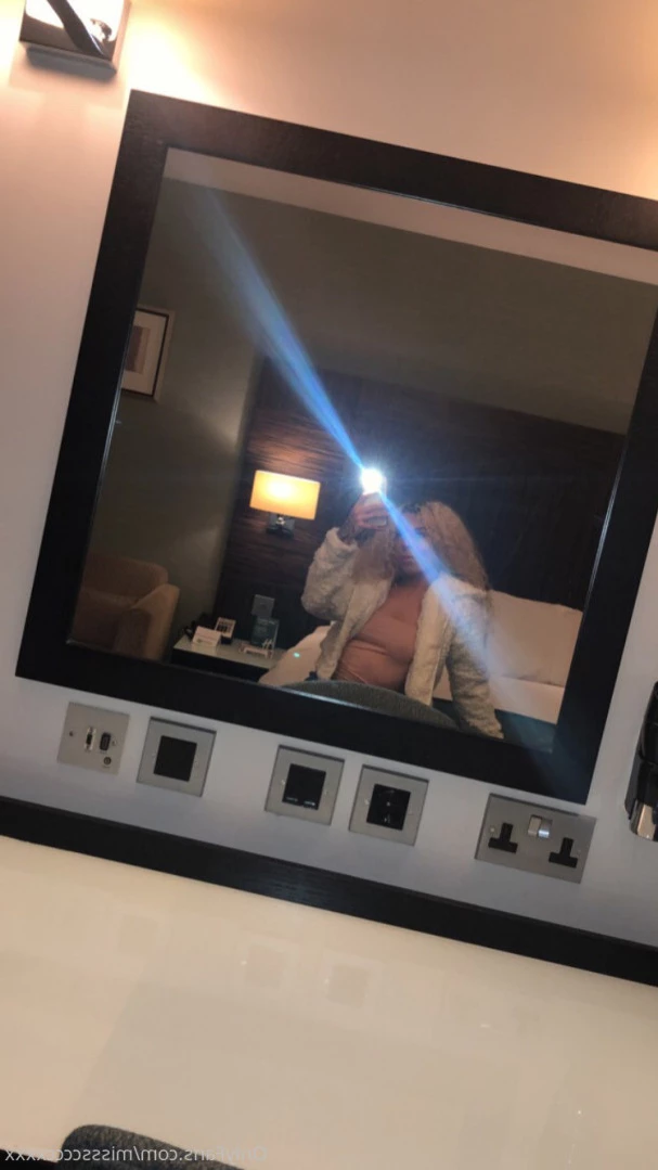 Cloe 👸🏼 🦶🏽 [ cloegrey ] Onlyfans leaked photo 12732434 on Hotleaks.tv