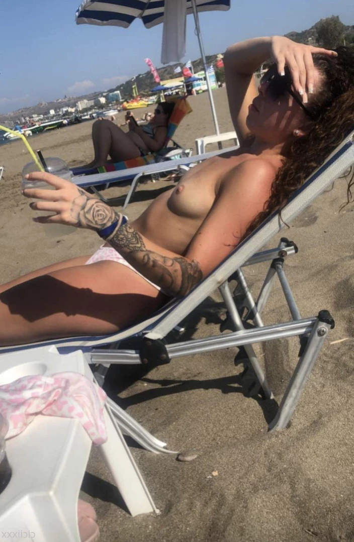 Cloe 👸🏼 🦶🏽 [ cloegrey ] Onlyfans leaked photo 13116767 on Hotleaks.tv