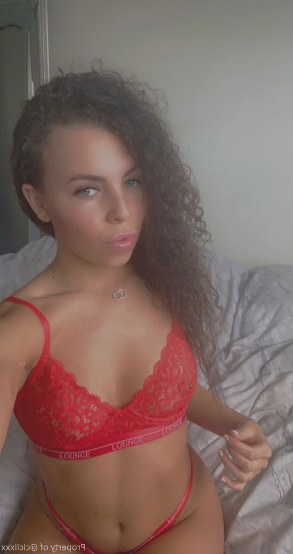Cloe 👸🏼 🦶🏽 [ cloegrey ] Onlyfans leaked photo 15234983 on Hotleaks.tv