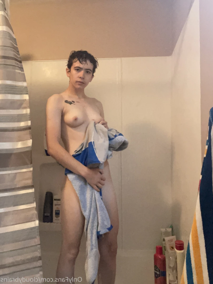 cloudy [ cloudybrains ] Onlyfans leaked photo 11701131 on Hotleaks.tv