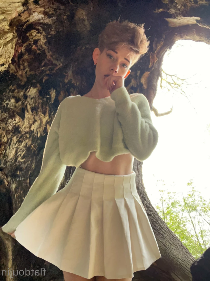 this is a comfy zone [ comfy_fans ] Onlyfans leaked photo 11840023 on Hotleaks.tv