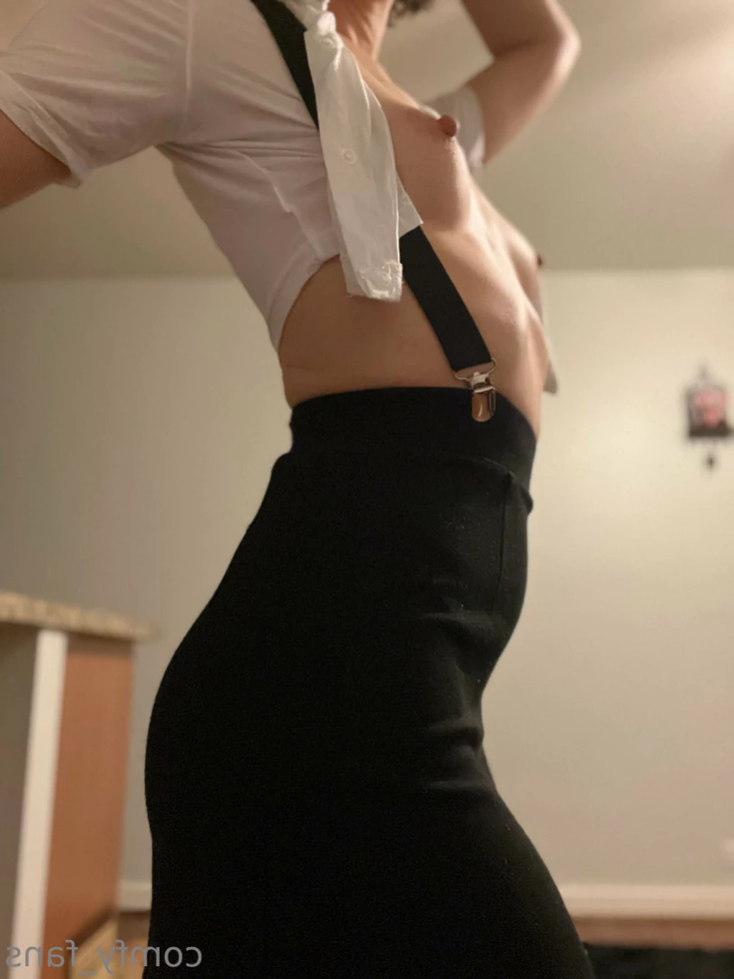 this is a comfy zone [ comfy_fans ] Onlyfans leaked photo 12005986 on Hotleaks.tv