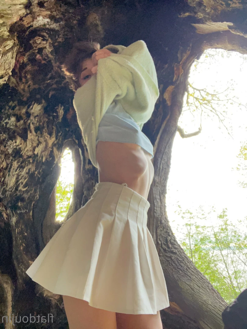 this is a comfy zone [ comfy_fans ] Onlyfans leaked photo 12035956 on Hotleaks.tv
