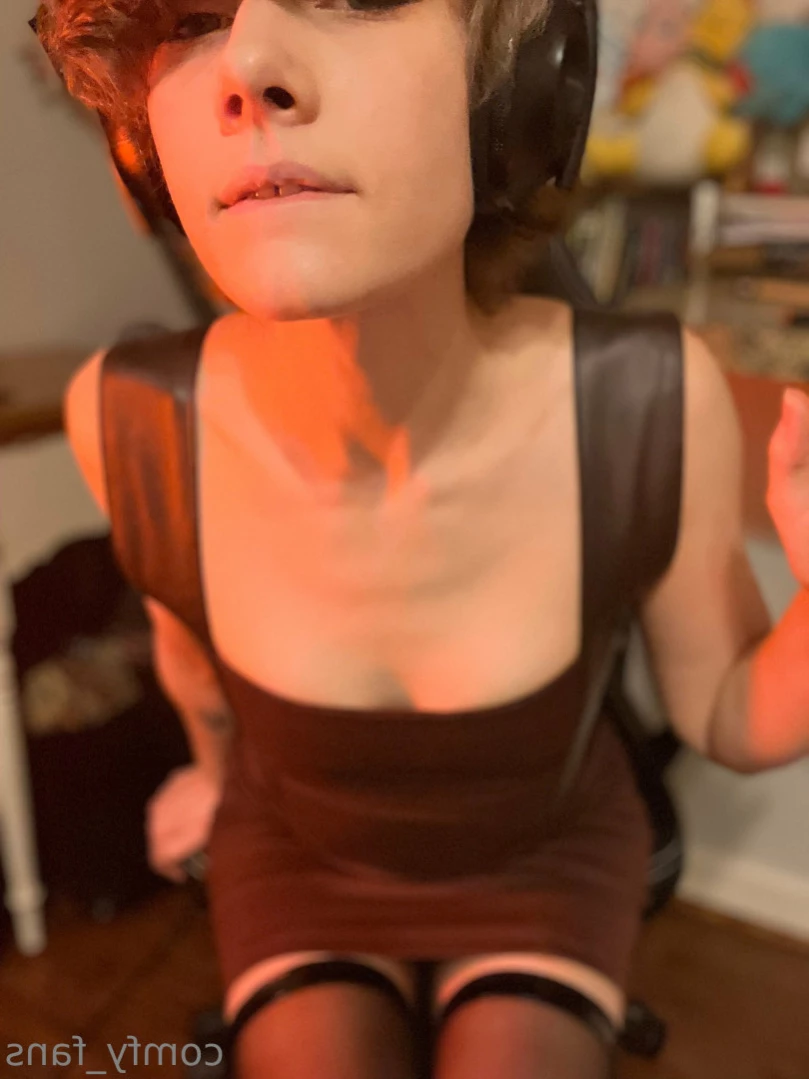 this is a comfy zone [ comfy_fans ] Onlyfans leaked photo 13656440 on Hotleaks.tv