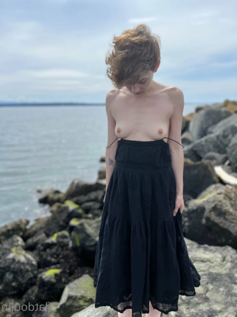 this is a comfy zone [ comfy_fans ] Onlyfans leaked photo 13667857 on Hotleaks.tv