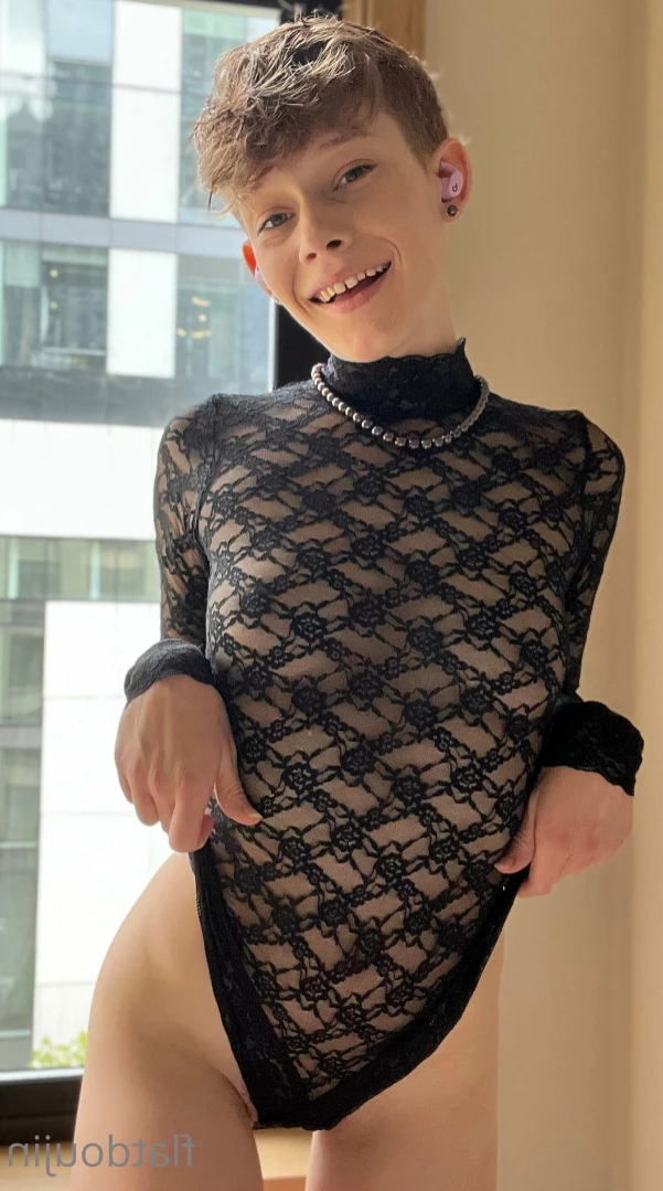 this is a comfy zone [ comfy_fans ] Onlyfans leaked photo 14318350 on Hotleaks.tv