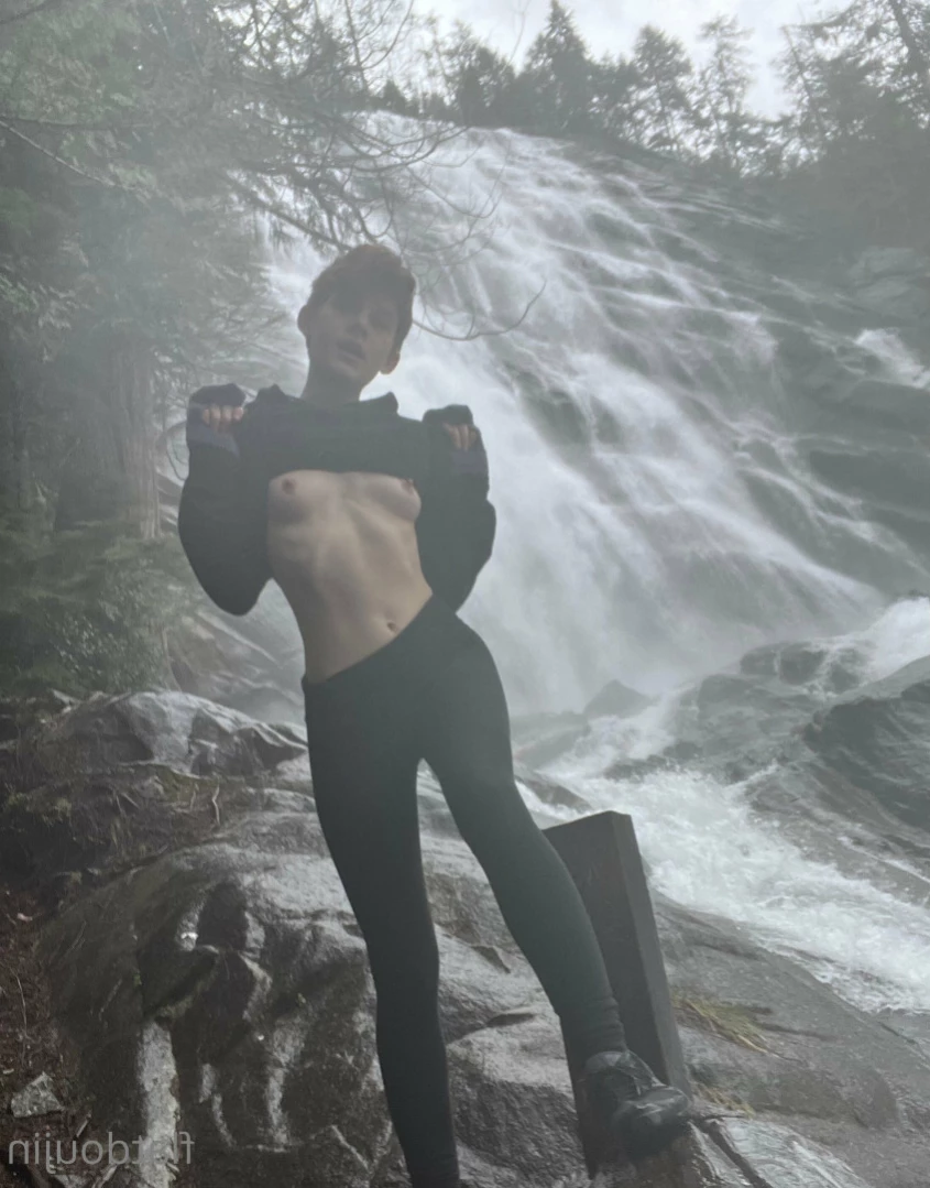 this is a comfy zone [ comfy_fans ] Onlyfans leaked photo 14857107 on Hotleaks.tv