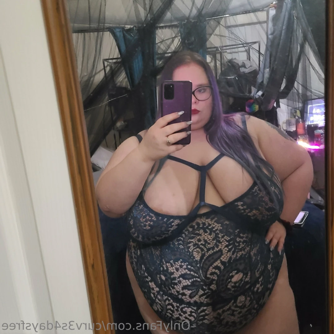 Curv3s4days Lilyth Baker free [ curv3s4daysfree ] Onlyfans leaked photo 15254765 on Hotleaks.tv