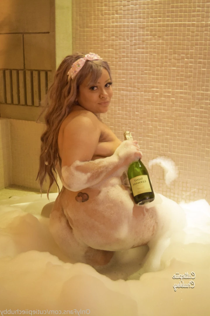 💕 Cutiepiie Chubby 💕 [ cutiepiiechubby ] Onlyfans leaked photo 11719310 on Hotleaks.tv