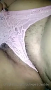 15925685