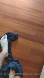 10864736