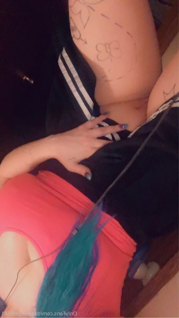 MandyBeelzebub [ daddiesgirl6681 ] Onlyfans leaked photo 12004072 on Hotleaks.tv