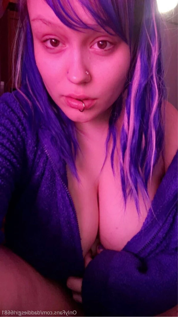 MandyBeelzebub [ daddiesgirl6681 ] Onlyfans leaked photo 12468966 on Hotleaks.tv