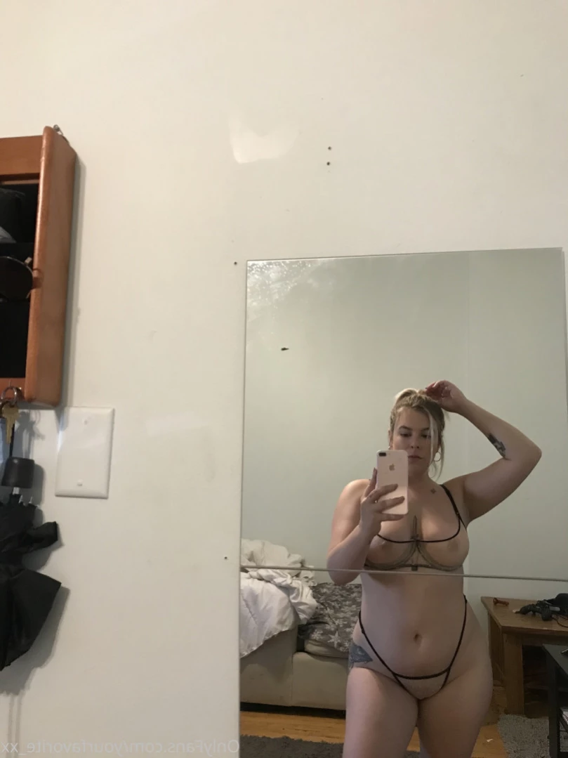 princess [ nakedgirloninternet ] Onlyfans leaked photo 13416063 on Hotleaks.tv